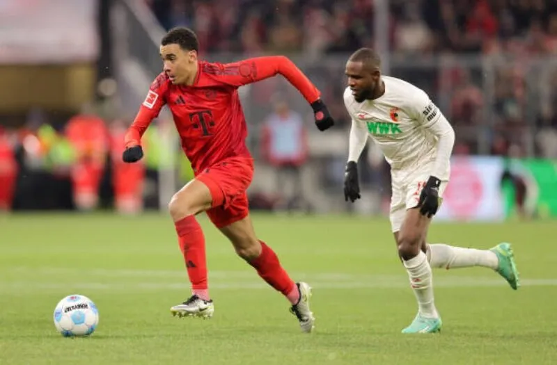 Soi kèo trận đấu Augsburg vs Bayern Munich