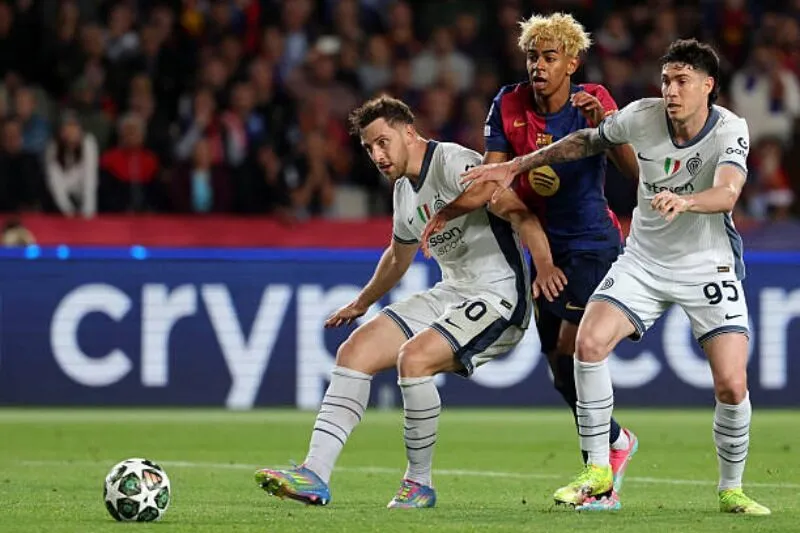 Soi kèo trận đấu Inter vs Barcelona
